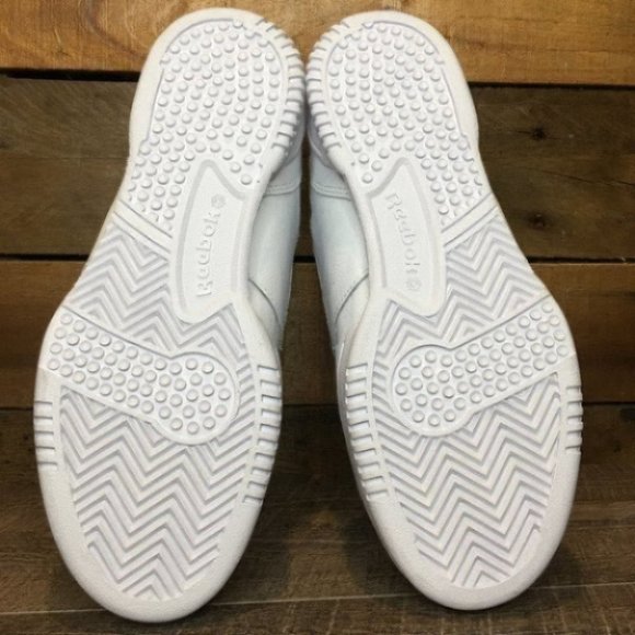 NEW Men’s Reebok Classic Mid OG Sneaker - Picture 2 of 9